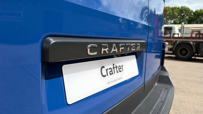 Volkswagen Crafter Cr35 Mwb Diesel Fwd 2.0 TDI 140PS Commerce Plus High Roof Van - Image 45